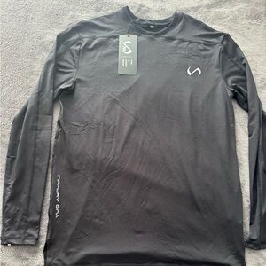 TLF Micro Mesh black Long Sleeve shirt (out of stock) in size small on website